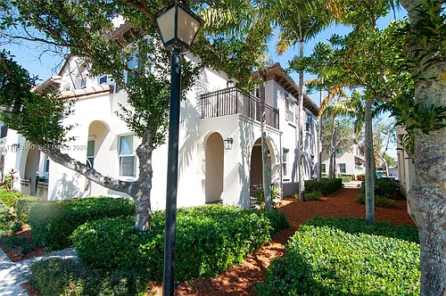 4357 Cascada Cir #4357 Photo 1