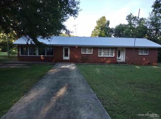385 Berry St, Frisco City, AL 36445
