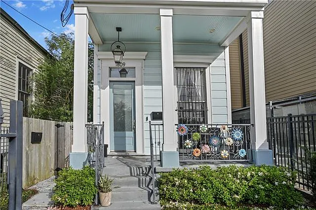 1809 Carondelet St #1809 — Photo 2
