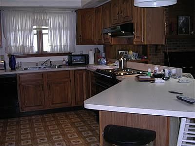 3rd image of 1186 Brookside Dr