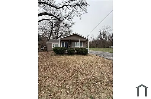 334 Suburban Ave Photo 1