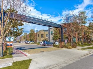 561 W Maple Ave, Orange, CA 92868