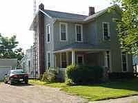 1st image of 572 N Poplar St