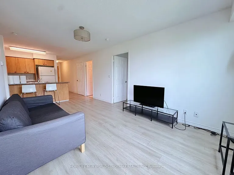 68 Grangeway Ave #512 — Photo 12