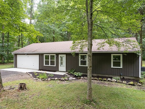 3rd image of 18620 Shaw Rd