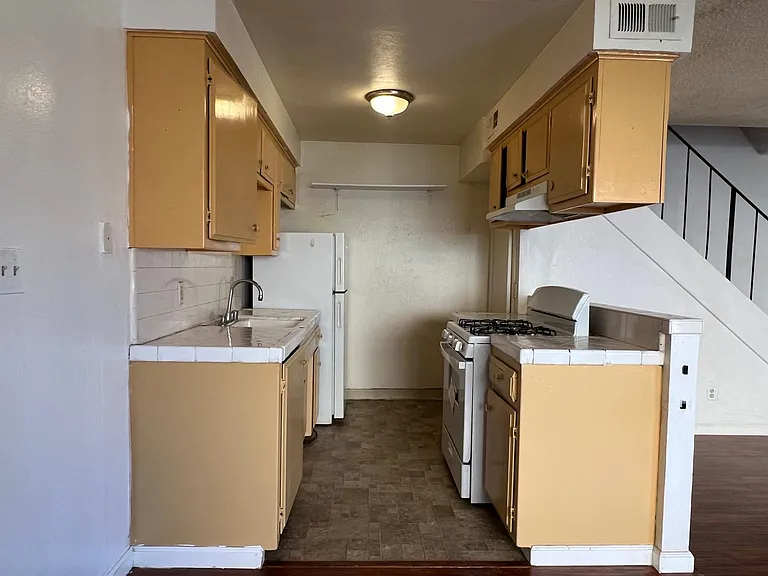4181 Cuny Ave #2 — Photo 3