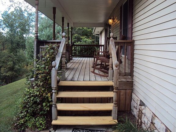 3rd image of 5962 Blain Hwy