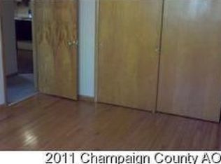 703 E Harding Dr, Urbana, IL 61801