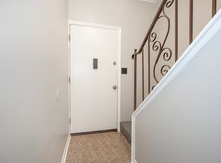 38415 North Ln APT D208, Willoughby, OH 44094