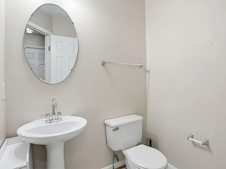 8000 Brightlight Pl — Photo 8