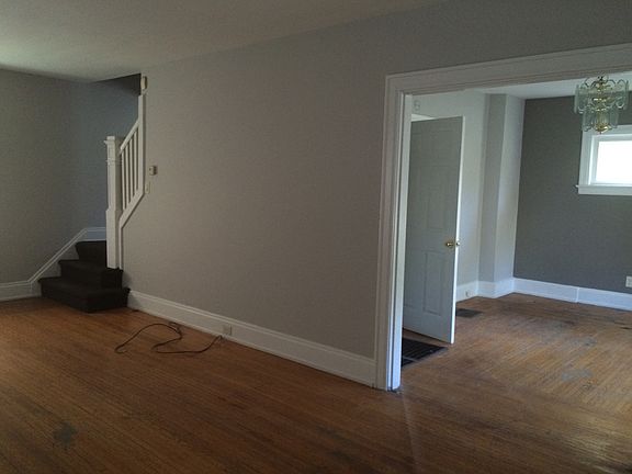 3rd image of 6046 Kennedy Ave