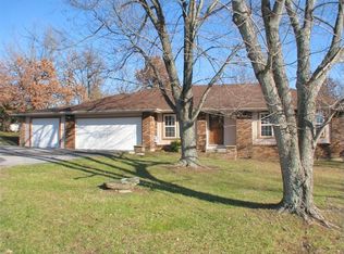 6448 N Farm Rd 227, Strafford, MO 65757