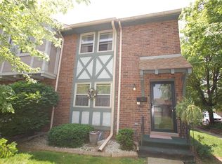 8102 Cheswick Dr, Indianapolis, IN 46219