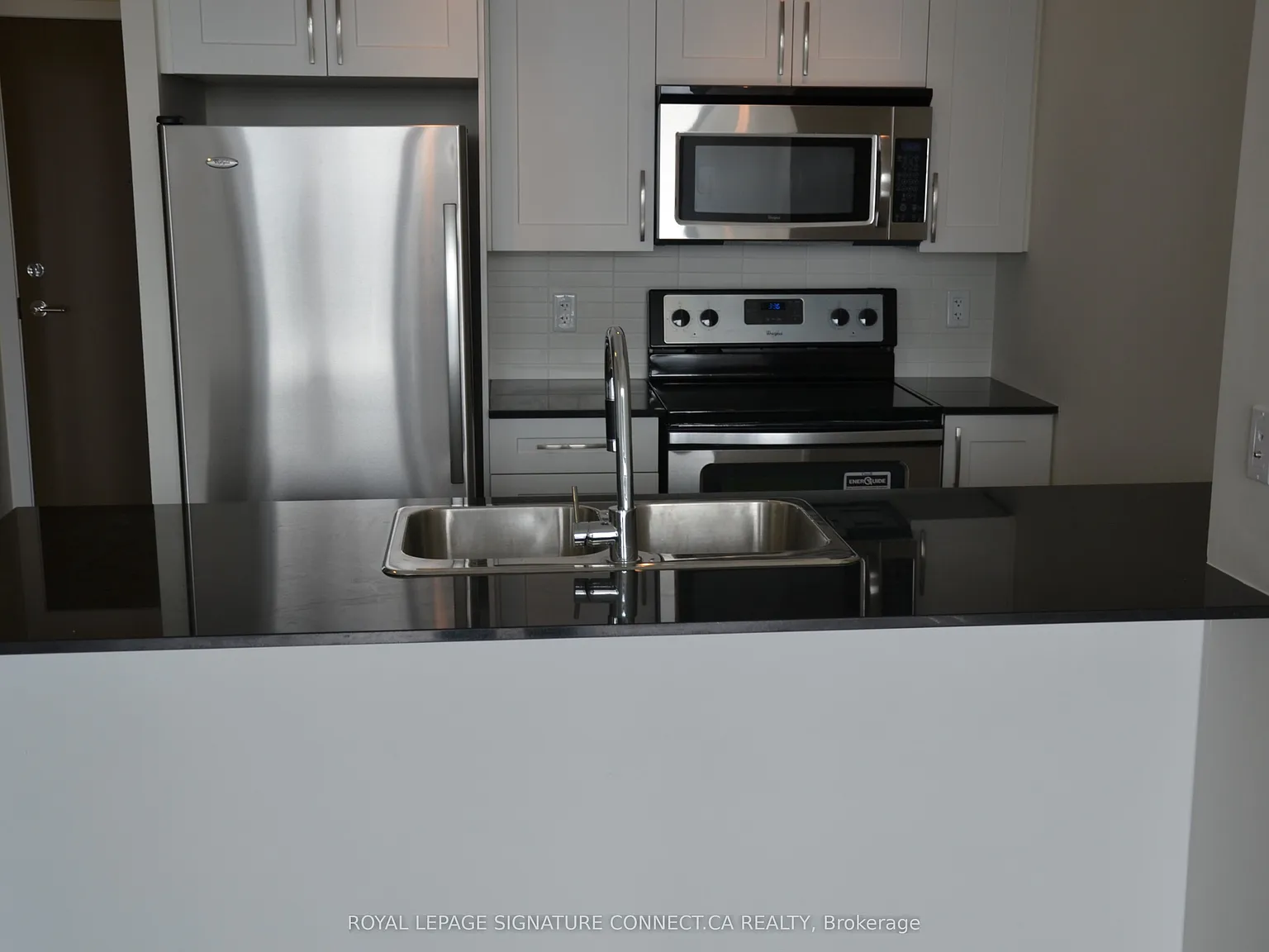 2 bed, $2,400 — Photo 2