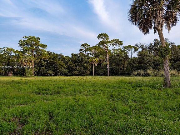 2nd image of 3291 Fort Denaud Rd