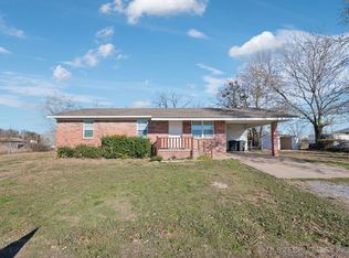 904 Lola St, Tahlequah, OK 74464