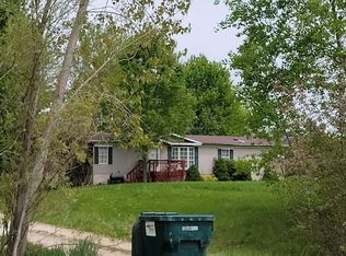 8925 Petz Rd, Imlay City, MI 48444