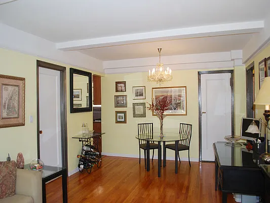 Sold by Sotheby's International Realty | media 13