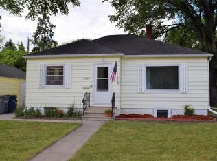 1220 3rd Ave S, Moorhead, MN 56560