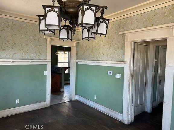 5th image of 1749 W 49th St