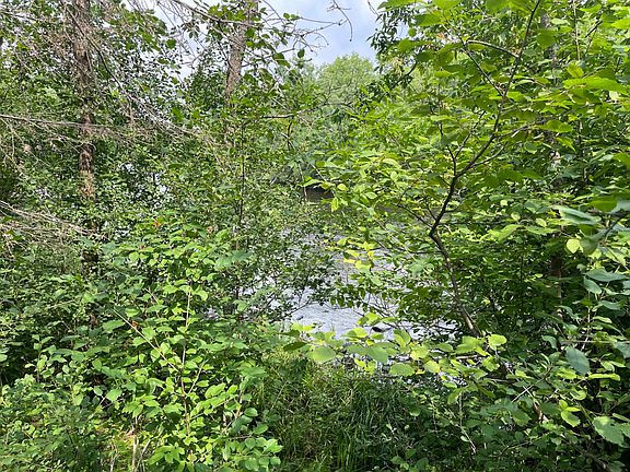 2nd image of N14396 Krucky Rd
