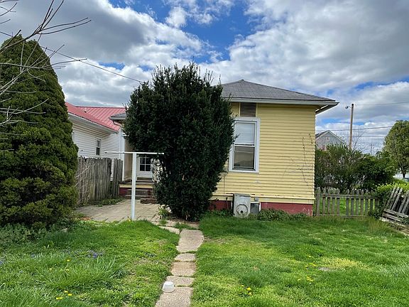 3rd image of 5705 Cherry St