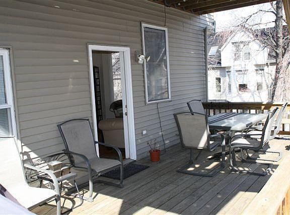 5th image of 3125 N Paulina St APT 2R
