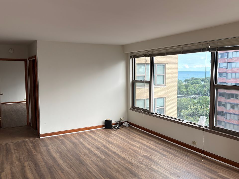 1st image of 2970 N Lake Shore Dr APT 16F