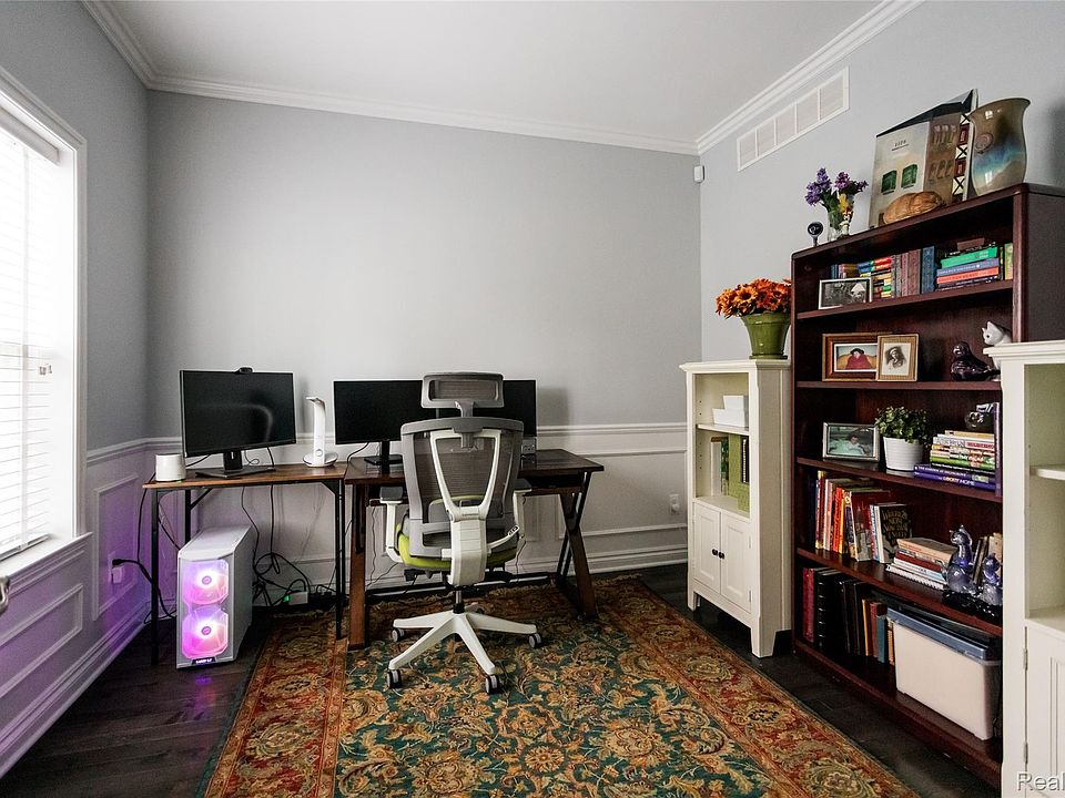 302 S Blair Ave, photo 15
