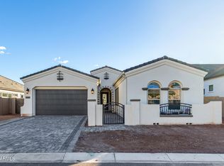 2511 E Presidio St, Mesa, AZ 85213