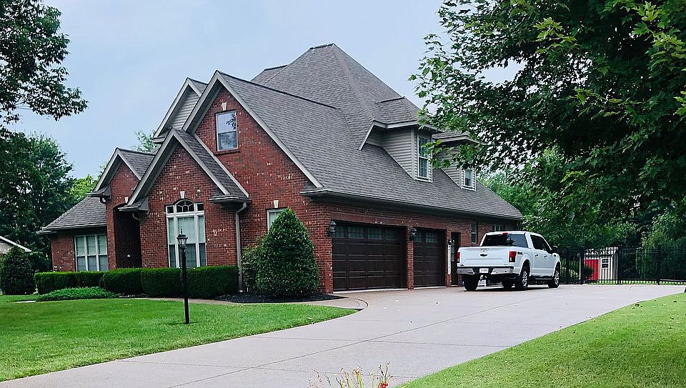 1st image of 2511 Briarcliff Dr