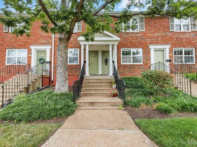 1517 Thrush Ter, Saint Louis, MO, 63144