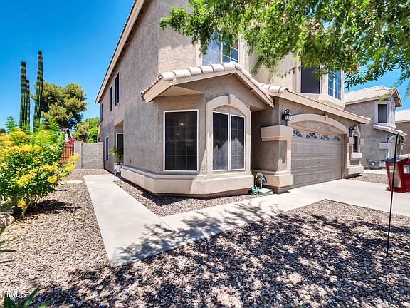 3rd image of 7506 E MEDINA Avenue