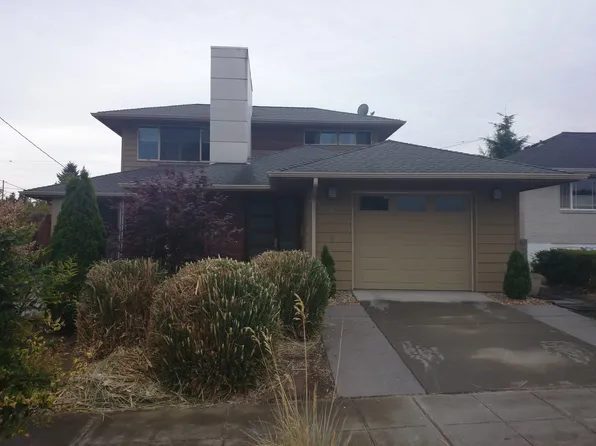 2148 50th Ave SW, Seattle, WA 98116