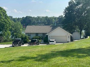 2260 E Linker Rd, Columbia City, IN 46725