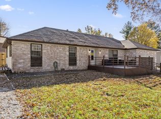 660 W Village Street, Springfield, MO 65807