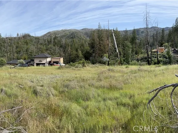 11754 Oakwood Ln #1-2, Middletown, CA 95461