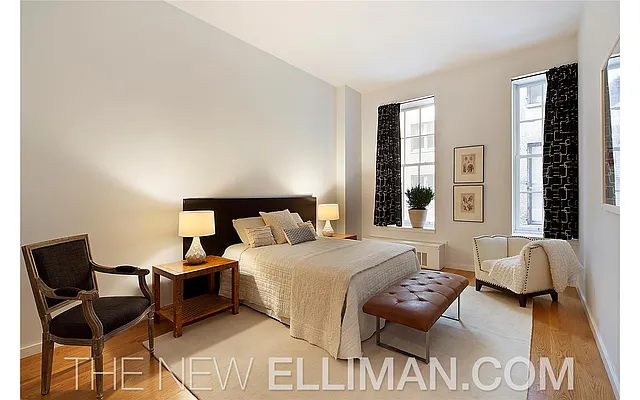 Sold by Douglas Elliman | media 14