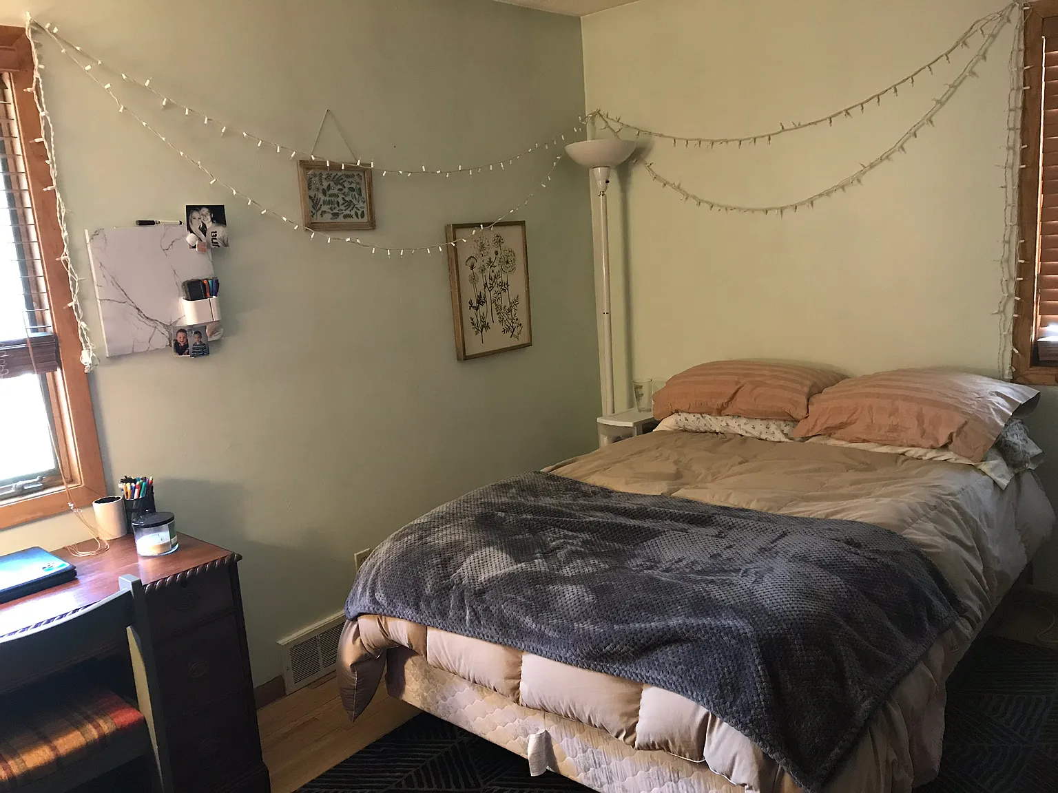 5 Bedroom Single Family Home — Photo 4