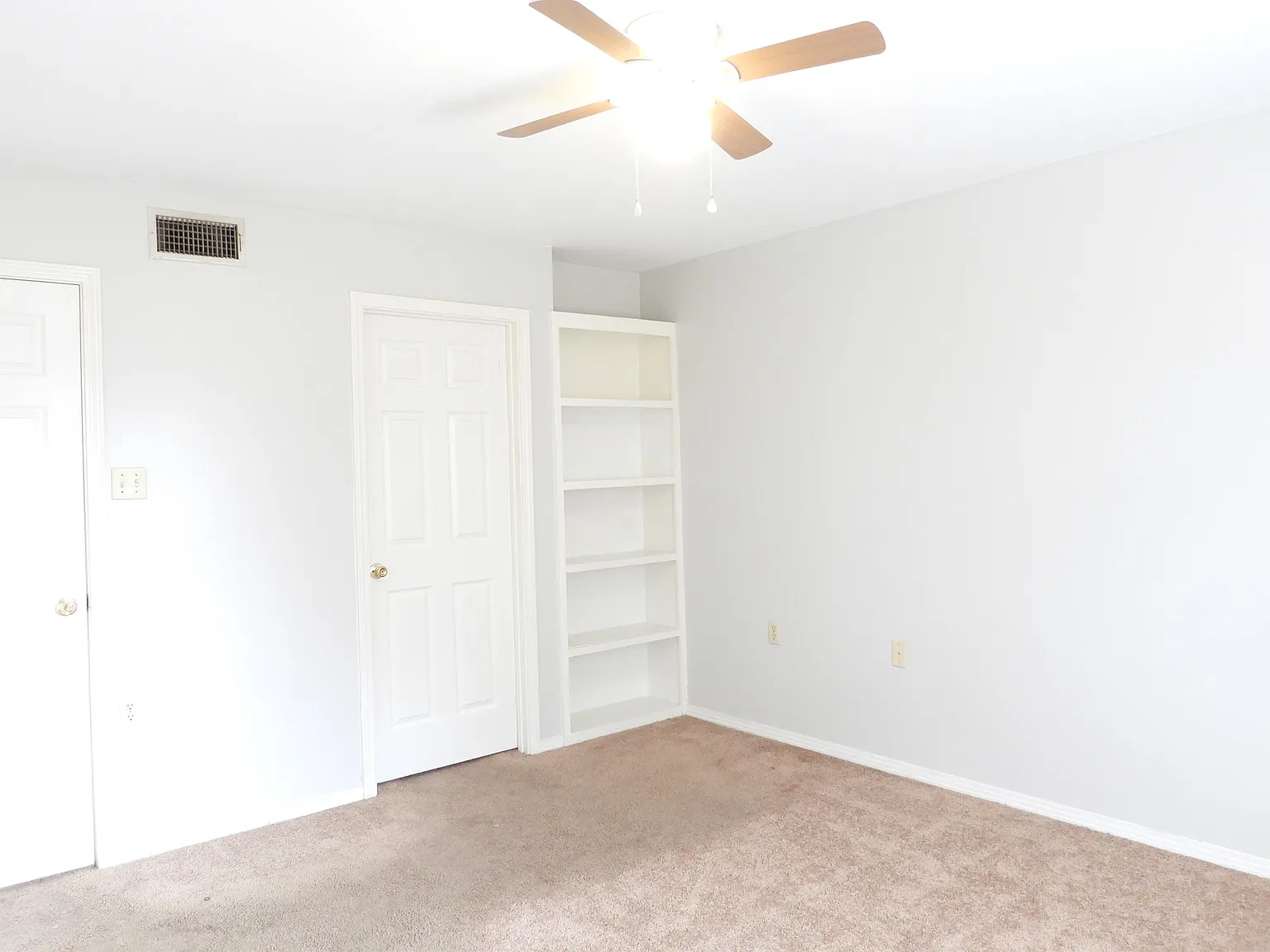 Shenandoah Townhomes - SH140#23 — Photo 4