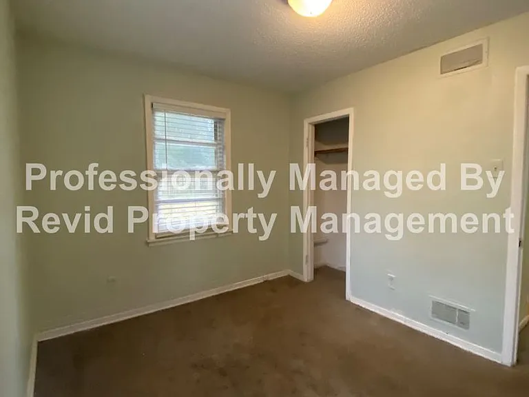 4121 Westover Ave — Photo 14
