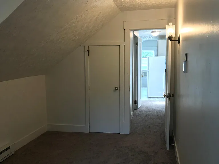 337 Chittenden Ave #C — Photo 6
