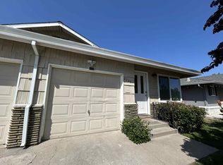 2337 Irma Way, Sacramento, CA 95825