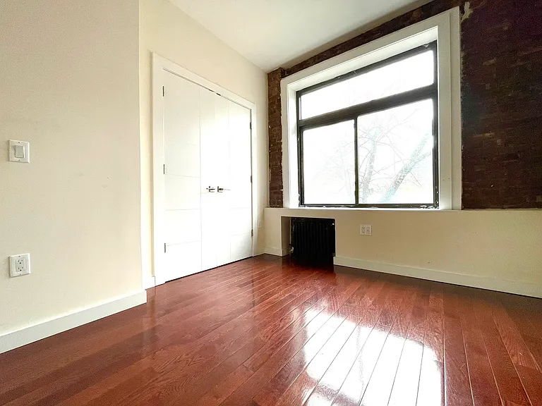 1610 Bedford Ave #3B — Photo 9
