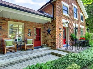 4 Stewarttown Rd, Halton Hills, ON L7G4S5