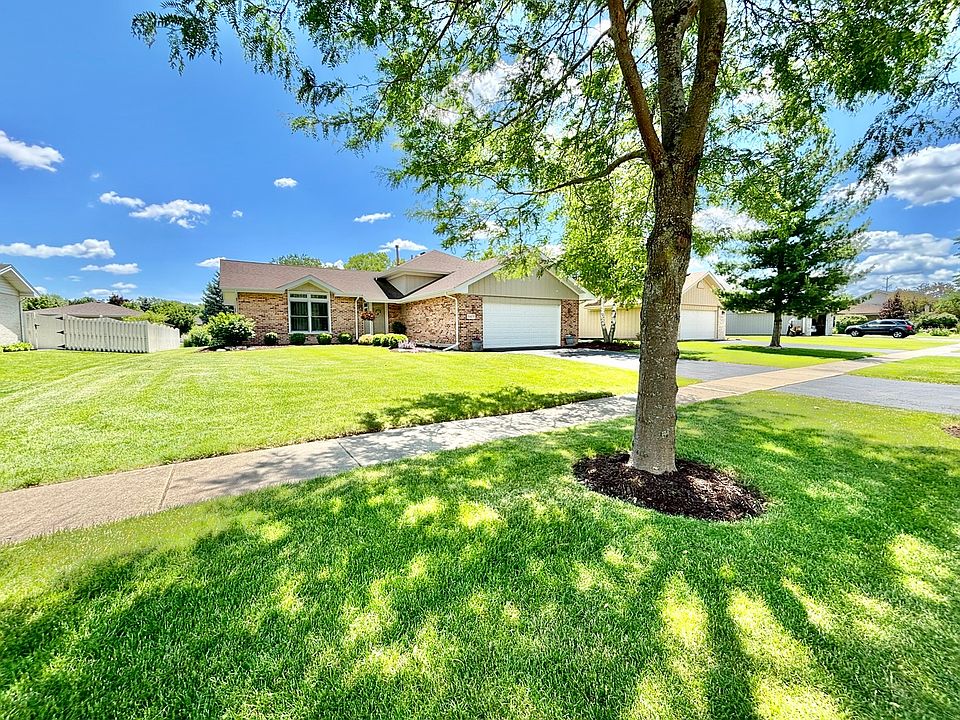 1st image of 16439 Edgewood Dr