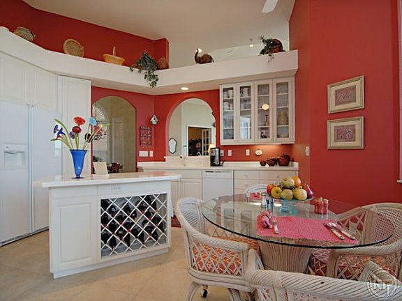 4th image of 201 Vintage Bay Dr #Penthouse 32