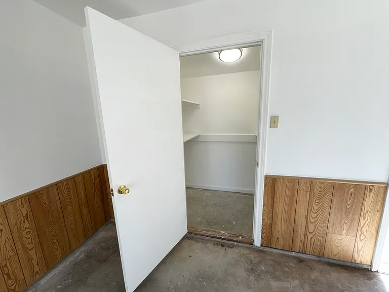 2614 Woodrow Blvd — Photo 29