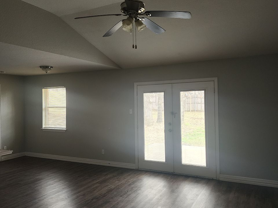 2nd image of 6705 Trailwood Dr