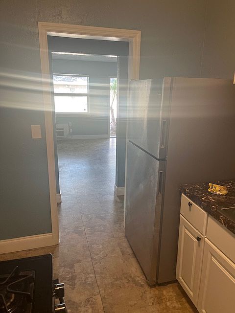 1st image of 18 S H St APT 9